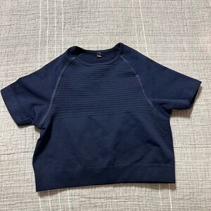 Alphalete Womens Blue Short Sleeves Crew Neck Tight Fit Cropped Blouse Top